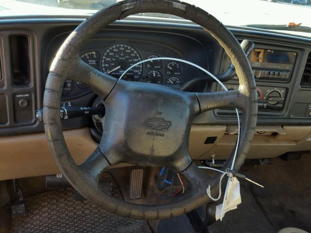 1GBHK24151E304865 - 2001 CHEVROLET SILVERADO WHITE photo 10