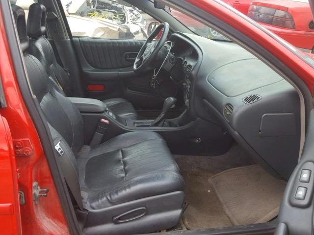 1G2WP52K01F194159 - 2001 PONTIAC GRAND PRIX RED photo 5