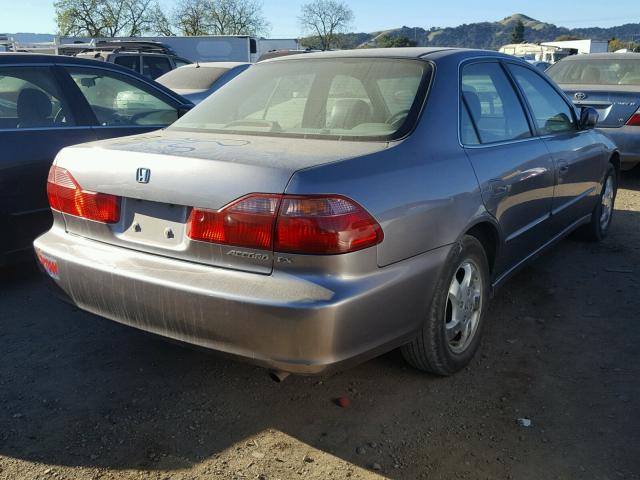 JHMCG6586YC034883 - 2000 HONDA ACCORD EX SILVER photo 4