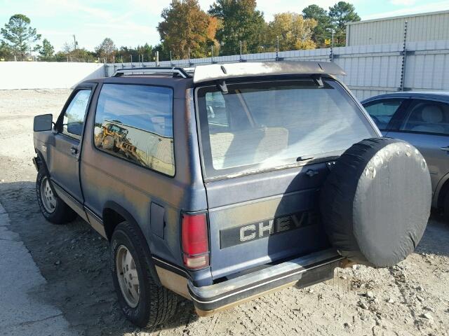 1GNCT18R5J0175589 - 1988 CHEVROLET BLAZER S10 BLUE photo 3