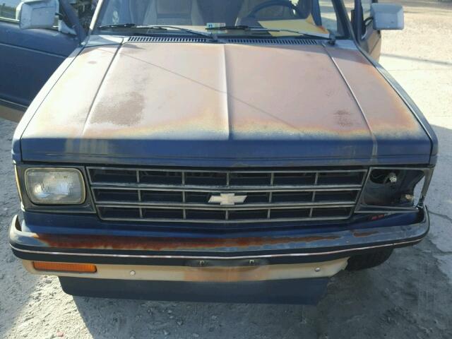 1GNCT18R5J0175589 - 1988 CHEVROLET BLAZER S10 BLUE photo 7