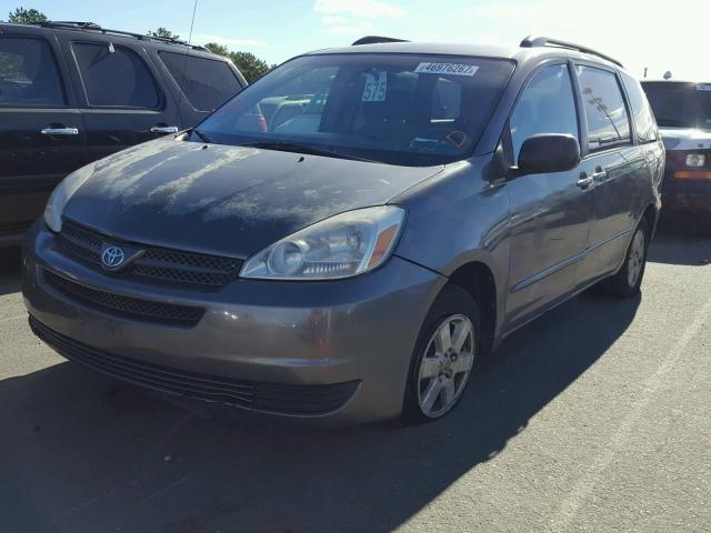 5TDZA23C64S086147 - 2004 TOYOTA SIENNA CE GRAY photo 2