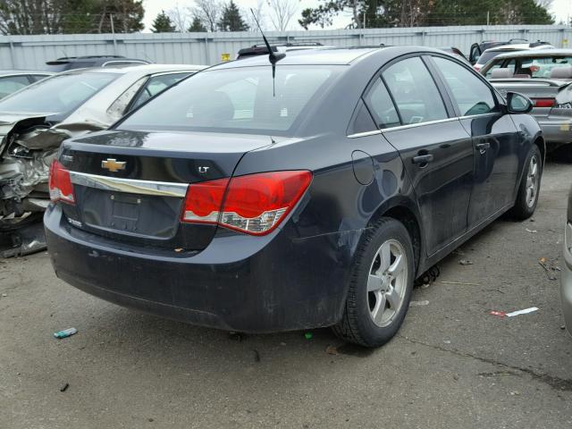 1G1PC5SB8D7161686 - 2013 CHEVROLET CRUZE LT BLACK photo 4