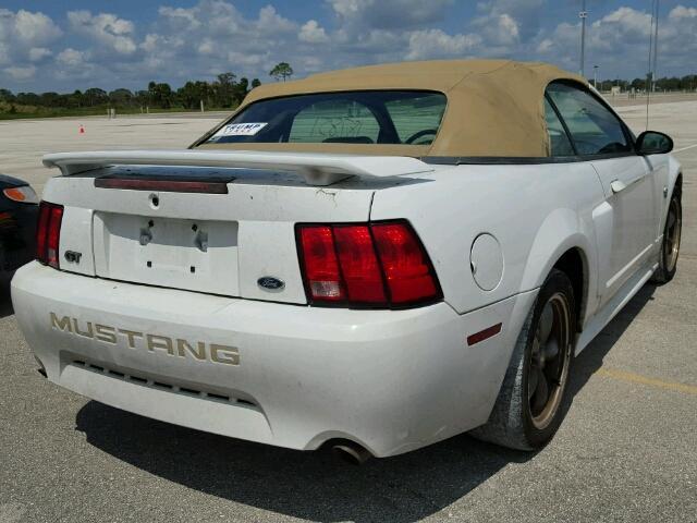 1FAFP45X04F100174 - 2004 FORD MUSTANG GT WHITE photo 4