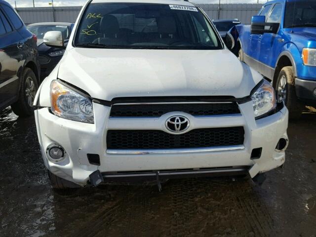 2T3DF4DV9AW059168 - 2010 TOYOTA RAV4 LIMIT WHITE photo 9