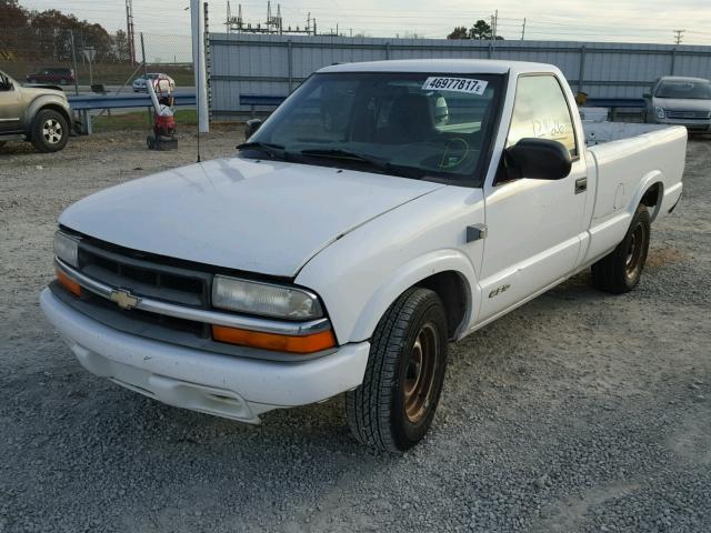 1GCCS14W7Y8204674 - 2000 CHEVROLET S TRUCK S1 WHITE photo 2