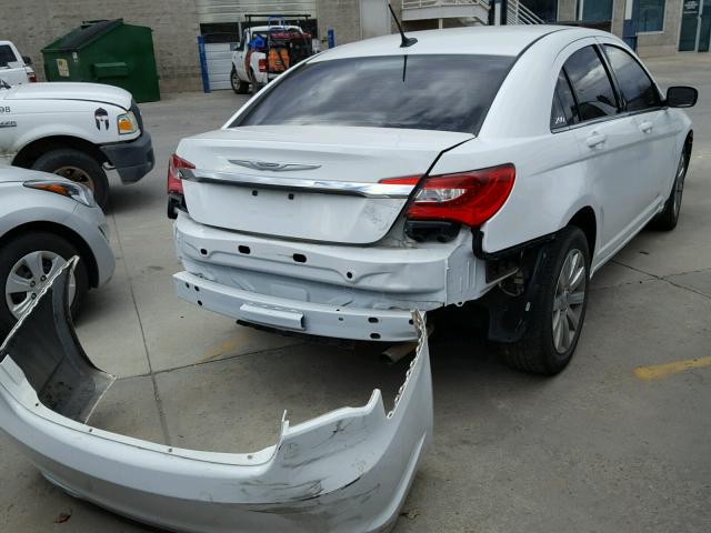 1C3CCBBB6DN538486 - 2013 CHRYSLER 200 TOURIN WHITE photo 4