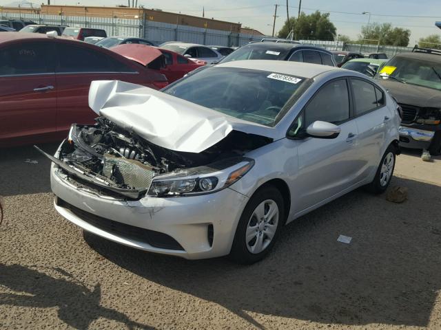 3KPFK4A78HE100678 - 2017 KIA FORTE LX SILVER photo 2