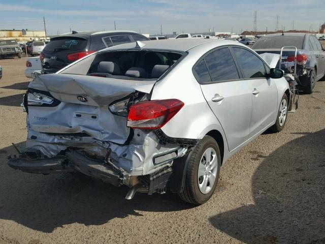 3KPFK4A78HE100678 - 2017 KIA FORTE LX SILVER photo 4