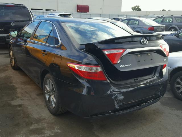 4T1BF1FKXFU031453 - 2015 TOYOTA CAMRY LE 黑色 照片 3
