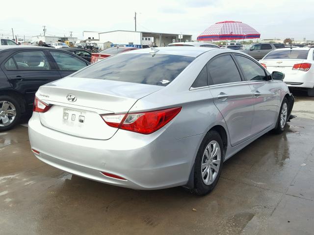 5NPEB4AC5CH501456 - 2012 HYUNDAI SONATA GLS SILVER photo 4