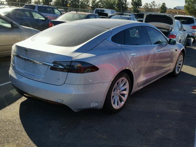 5YJSA1E12GF174435 - 2016 TESLA MODEL S Արծաթագույն լուսանկար 4