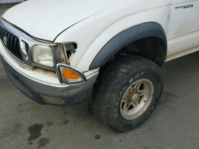 5TEWN72N21Z872484 - 2001 TOYOTA TACOMA XTR WHITE photo 9