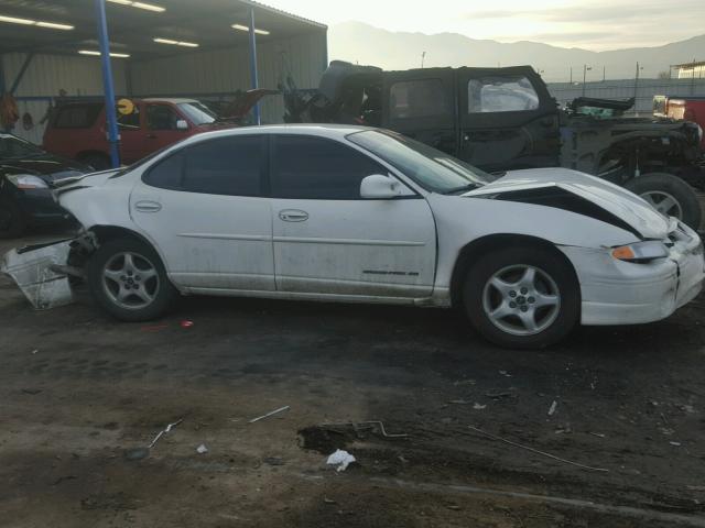 1G2WK52J62F258681 - 2002 PONTIAC GRAND PRIX WHITE photo 9