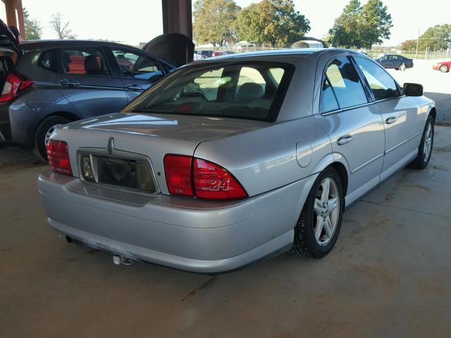 1LNHM86S6YY794851 - 2000 LINCOLN LS 银色 照片 4