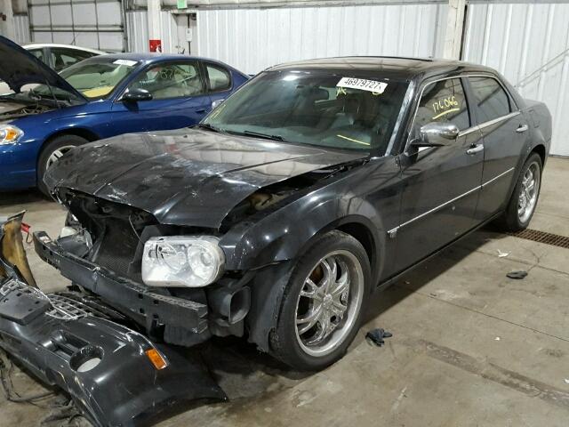 2C3JA63H85H145462 - 2005 CHRYSLER 300C BLACK photo 2