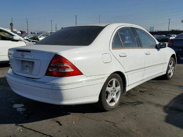 WDBRF64J01F060269 - 2001 MERCEDES-BENZ C 320 WHITE photo 4