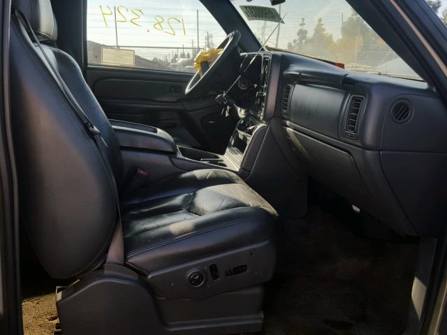 3GNEC13T63G284427 - 2003 CHEVROLET AVALANCHE 银色 照片 5