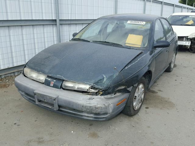 1G8ZH5283WZ243574 - 1998 SATURN SL1 GREEN photo 2