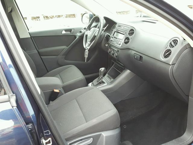 WVGAV3AX8DW616367 - 2013 VOLKSWAGEN TIGUAN S BLUE photo 5