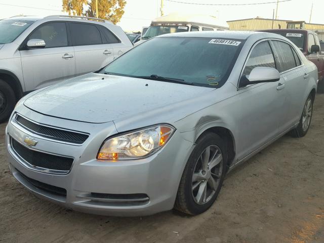 1G1ZH57B994158887 - 2009 CHEVROLET MALIBU 1LT SILVER photo 2