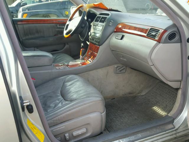 JTHBN30F220088633 - 2002 LEXUS LS 430 SILVER photo 5