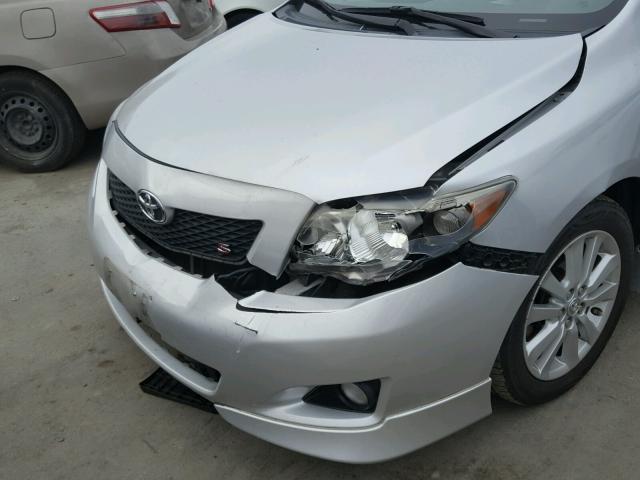 1NXBU4EE2AZ345254 - 2010 TOYOTA COROLLA BA SILVER photo 9