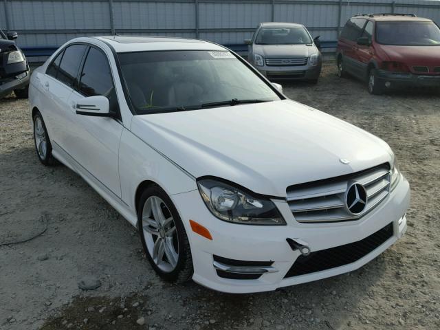 WDDGF8AB6DA785304 - 2013 MERCEDES-BENZ C 300 4MAT WHITE photo 1