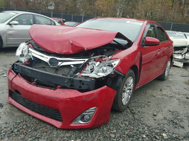 4T4BF1FK5ER422398 - 2014 TOYOTA CAMRY L RED photo 2