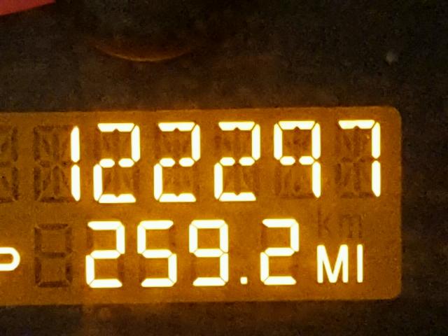 1G8AN15FX6Z119309 - 2006 SATURN ION LEVEL ORANGE photo 8