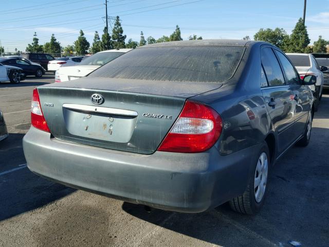 4T1BE32KX2U550761 - 2002 TOYOTA CAMRY LE GREEN photo 4