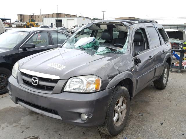 4F2YZ06175KM64424 - 2005 MAZDA TRIBUTE S GRAY photo 2