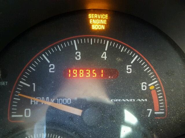 1G2NF52E24C245692 - 2004 PONTIAC GRAND AM S SILVER photo 8