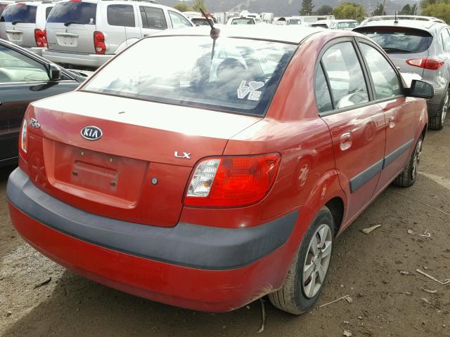 KNADE123076243215 - 2007 KIA RIO RED photo 4