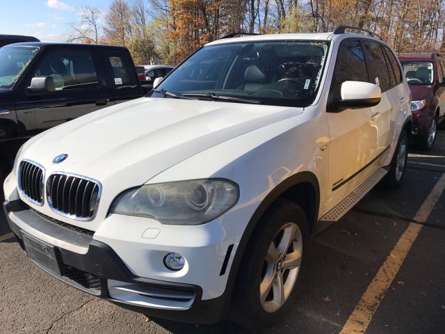 5UXFE43539L264642 - 2009 BMW X5 XDRIVE3 WHITE photo 2