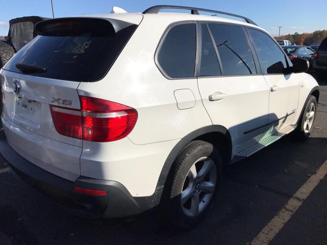 5UXFE43539L264642 - 2009 BMW X5 XDRIVE3 WHITE photo 4