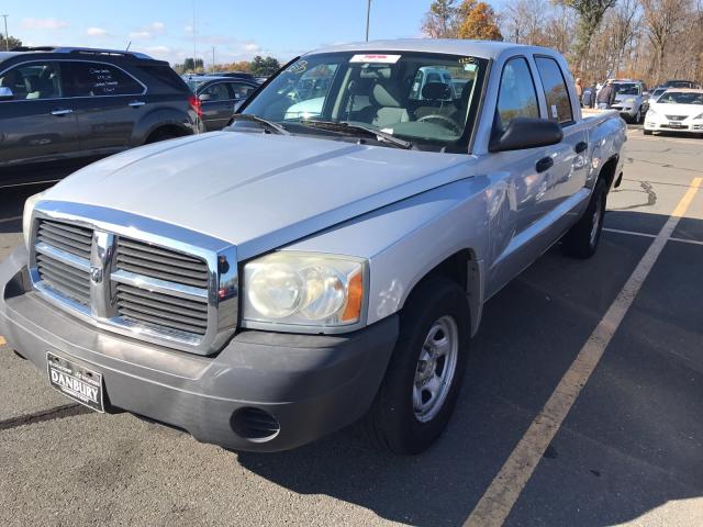 1D7HW28P67S253939 - 2007 DODGE DAKOTA SILVER photo 2