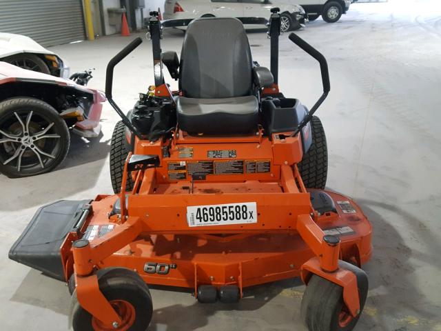 22594 - 2018 KUTA Z725KH-60 ORANGE photo 6