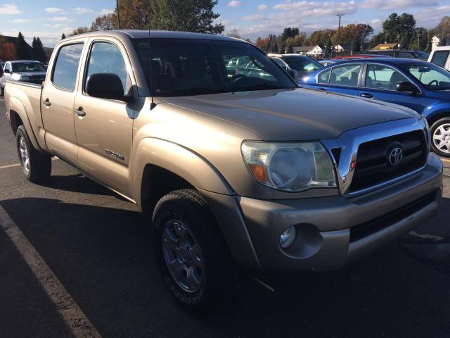 5TEMU52N65Z064885 - 2005 TOYOTA TACOMA BROWN photo 1