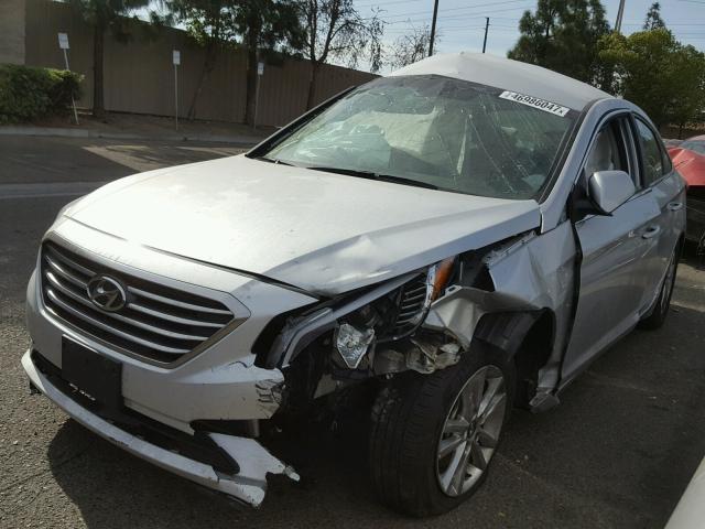 5NPE24AF9HH521775 - 2017 HYUNDAI SONATA SE SILVER photo 2