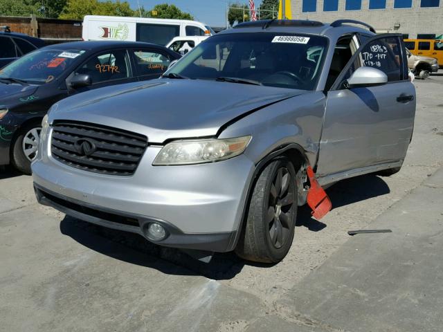 JNRBS08W73X404064 - 2003 INFINITI FX45 SILVER photo 2