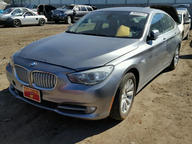 WBASP4C58BC341678 - 2011 BMW 550 XIGT SILVER photo 2