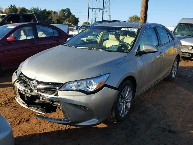 4T1BF1FK7GU156833 - 2016 TOYOTA CAMRY LE TAN photo 2