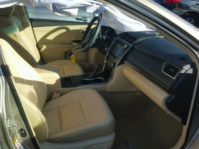 4T1BF1FK7GU156833 - 2016 TOYOTA CAMRY LE თაფლისფერი ფოტო 5