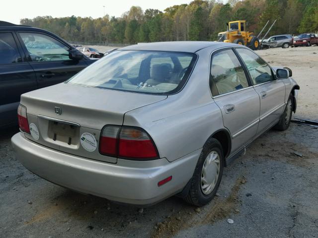 1HGCD5691TA204763 - 1996 HONDA ACCORD VAL SILVER photo 4