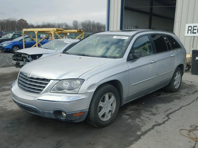 2C8GM68404R387804 - 2004 CHRYSLER PACIFICA SILVER photo 2