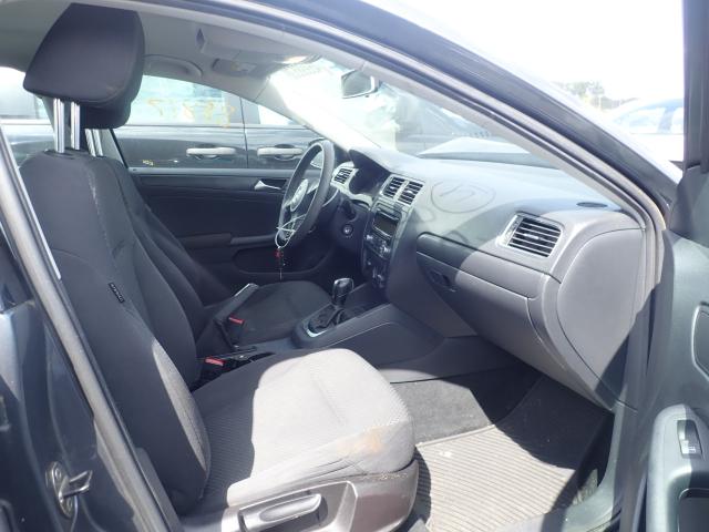 3VW2K7AJ9BM334477 - 2011 VOLKSWAGEN JETTA BASE GRAY photo 5