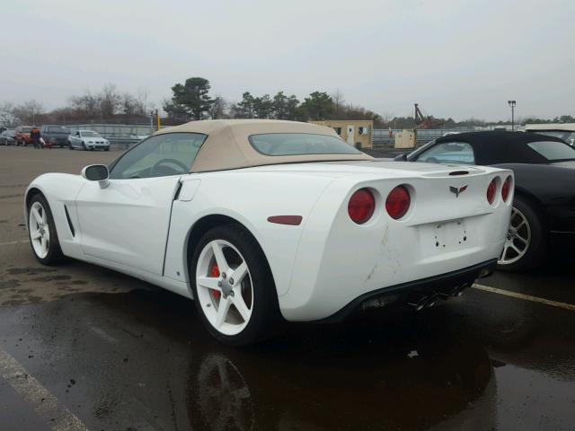 1G1YY36U475108120 - 2007 CHEVROLET CORVETTE WHITE photo 3