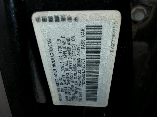 1Y1SK52851Z428707 - 2001 CHEVROLET GEO PRIZM BLACK photo 10