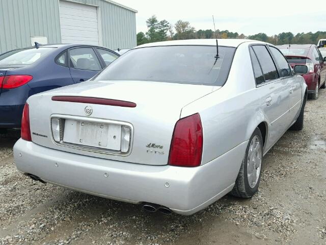 1G6KF57922U155575 - 2002 CADILLAC DEVILLE DT SILVER photo 4